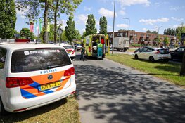 Aanrijding op rotonde in Huizen