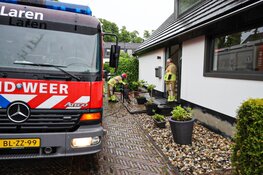 Kelder van woning onder water in Laren