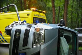 93-jarige vrouw krijgt ongeluk met auto