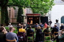Cabaret tussen de koeien