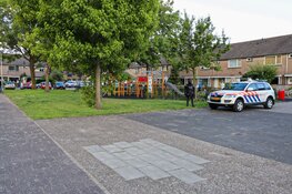 Politie met geweren in woonwijk Huizen vanwege serieuze dreiging