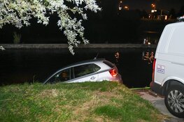Auto te water in Kortenhoef