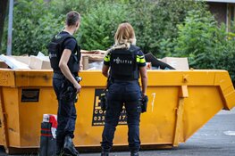 Opnieuw veel bewapende politie op de been aan de Roef in Huizen
