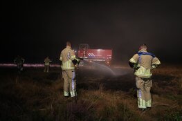 Brand aan de rand van Bussumerheide, mogelijk door vuurwerk