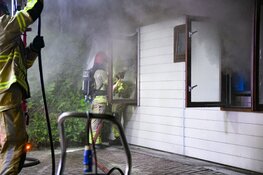 Woonboot in brand in Kortenhoef