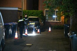Tenminste vijf schoten in Hilversumse straat