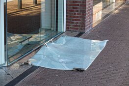 Inbraak bij juwelier CaRe in Huizen