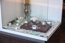 Inbraak bij juwelier CaRe in Huizen