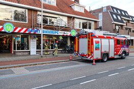 Korte brand in fietsenwinkel in Naarden