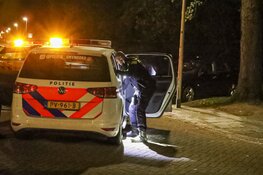 Man aangehouden die met mes staat te zwaaien