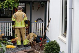 Gaslek in voortuin bij woning Laren