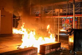 Brandstichting achter boekhandel in Bussum