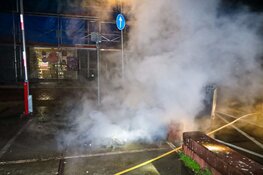 Brandstichting achter boekhandel in Bussum