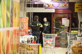 Man gezocht na overval op supermarkt in Bussum