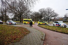 Fietser aangereden op rotonde in Bussum