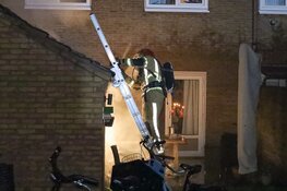 Schuurbrand in Huizen door brandende frtituur tijdens kerstdiner