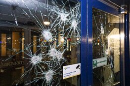 Man aangehouden voor molesteren politiebureau Huizen