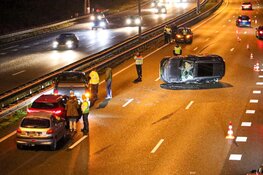 Uur vertraging door botsing met meerdere voertuigen op A1