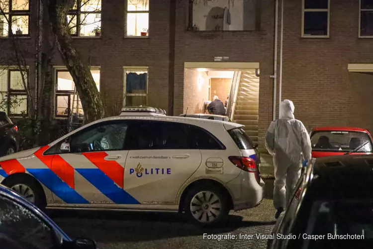 Drugslab aangetroffen in woning Huizen