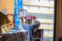 Drugslab aangetroffen in woning Huizen