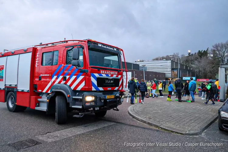 Gaslucht geroken bij indoor skihal in Huizen