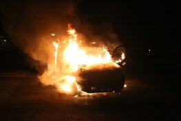 Auto in brand die twee dagen eerder verdachte stoffen aan boord had