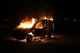 Auto in brand die twee dagen eerder verdachte stoffen aan boord had