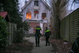 Flinke brand in vrijstaand slooppand in Hilversum