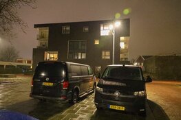 Politie-onderzoek in woning na aantreffen overleden persoon