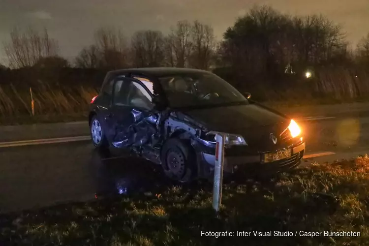 Aanrijding met veel schade op Gooilandseweg