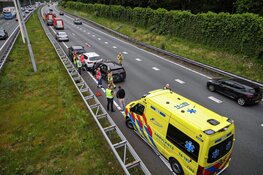 Drie auto`s in botsing op A1 bij Laren