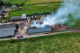 Brand bij agrarisch bedrijf in Loosdrecht