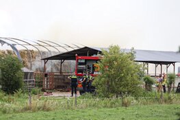 Brand bij agrarisch bedrijf in Loosdrecht