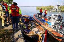 Oververhit bootje op Gooimeer