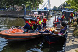 Oververhit bootje op Gooimeer