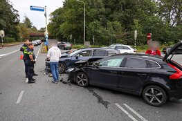 Ongeval op kruispunt in Laren