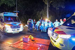 Twee gewonden bij eenzijdig ongeval in Huizen