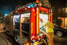 Brand legt schuur in de as in Naarden