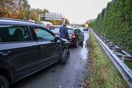 Ongeval met zes voertuigen op A1 bij Naarden