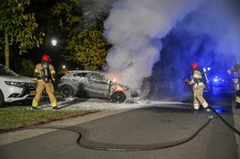Twee verdachte autobranden in dezelfde nacht in 't Gooi