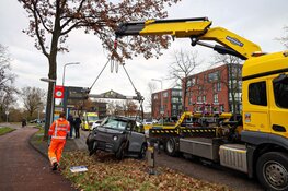 Hoogbejaarde bestuurder raakt rijbewijs kwijt na riskante rit in Huizen