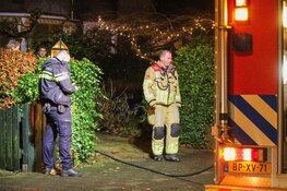 Brand in woning in Bussum, bewoner blust zelf