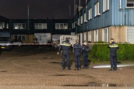 Explosie bij bedrijfspand in Weesp