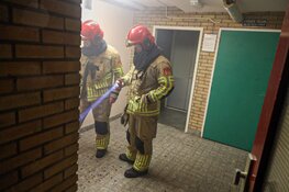 Schade door vuurwerk in flat te Huizen