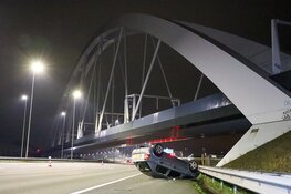 A1 deels afgesloten door ongeval bij Muiderberg