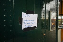 Kantoor Museum Muiderslot loopt vol met water