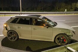 Drie inzittenden vluchten na crash op A1