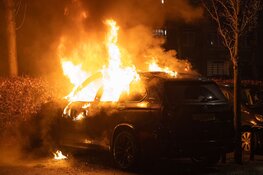 Jerrycan gevonden bij autobrand Huizen