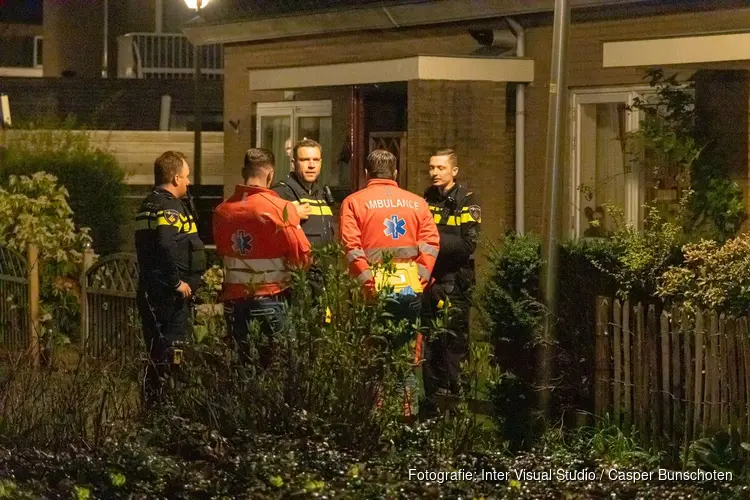 Woningoverval in Naarden: één gewonde