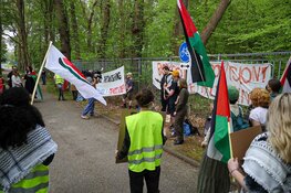 Demonstratie bij AvroTros-gebouw vanwege deelname Eurovisie Songfestival